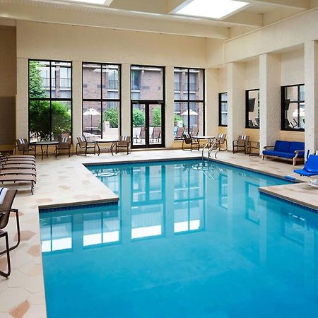 Sheraton Milwaukee Brookfield Eksteriør billede