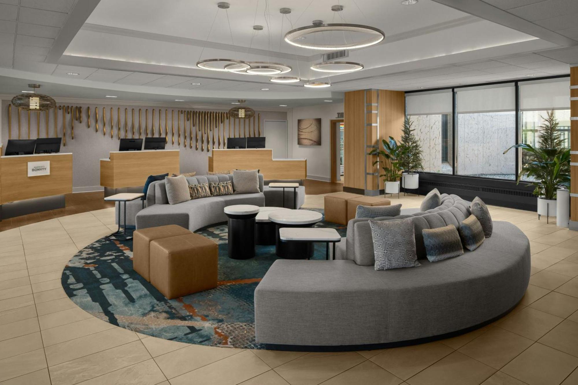 Sheraton Milwaukee Brookfield Eksteriør billede