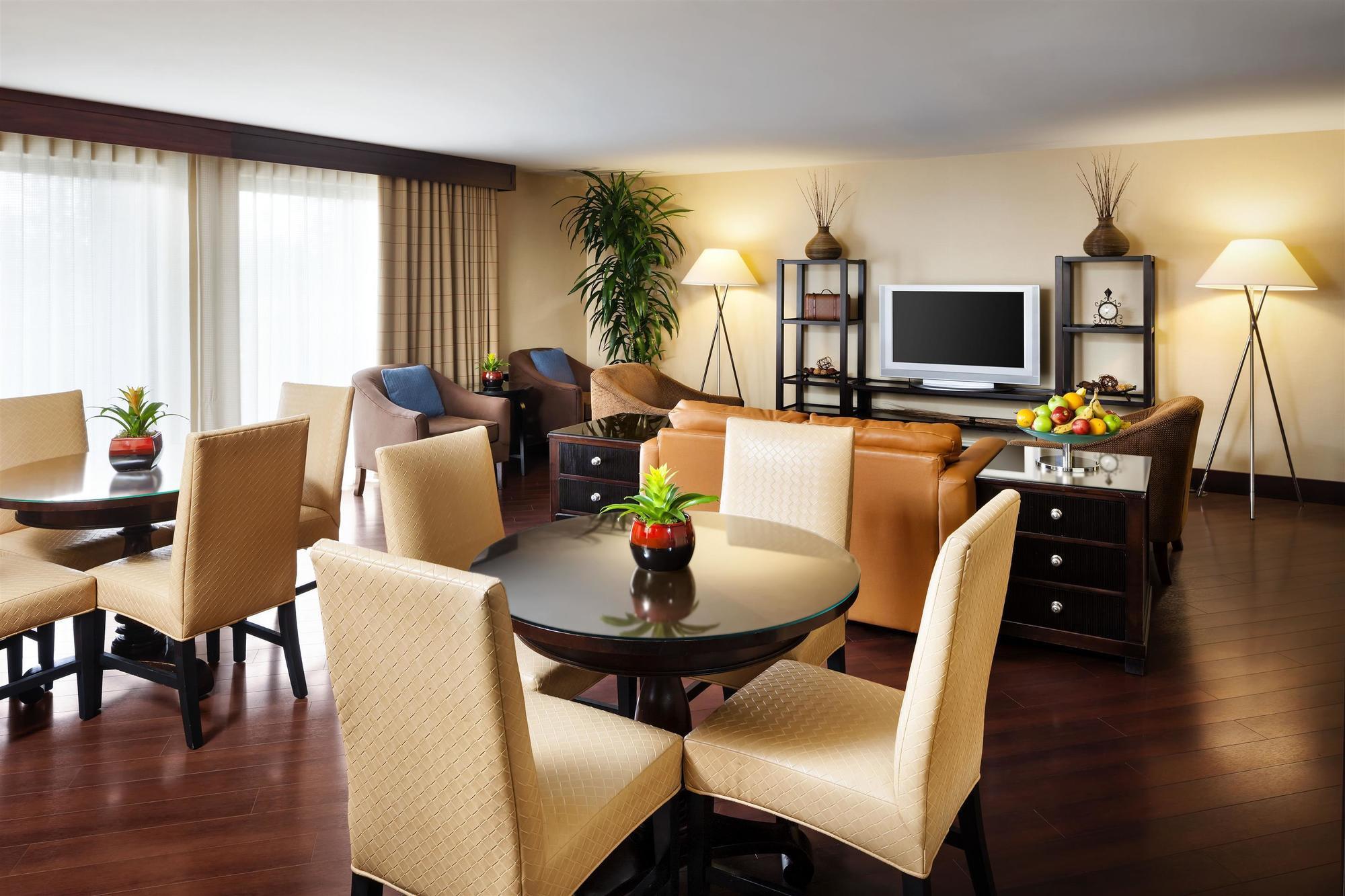 Sheraton Milwaukee Brookfield Eksteriør billede