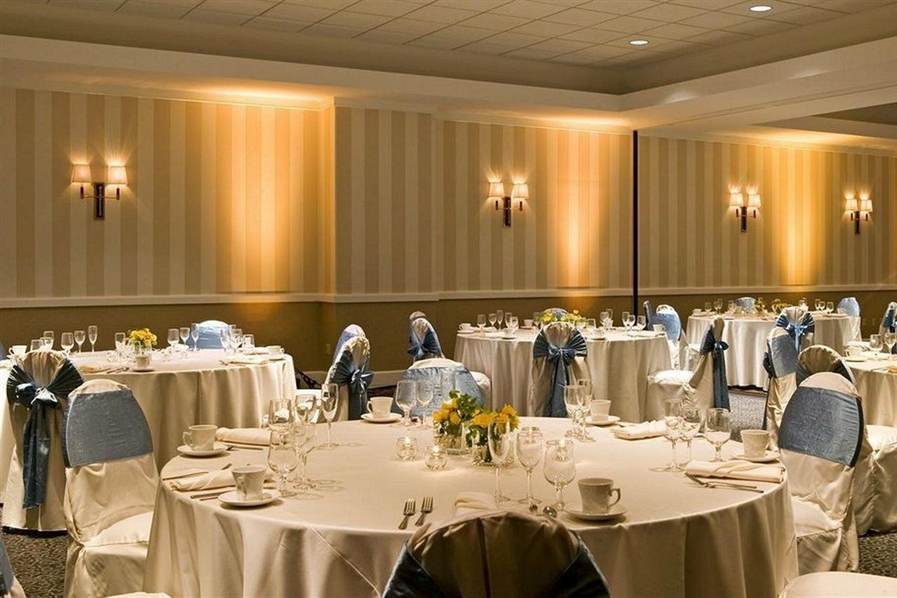 Sheraton Milwaukee Brookfield Eksteriør billede